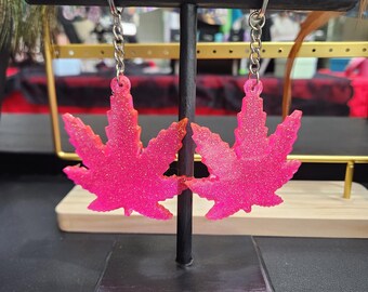 Leaf-Inspired Resin Keychain | Handmade Botanical Charm | Plant Keyring | Nature Lover Gift | Bag Accessory