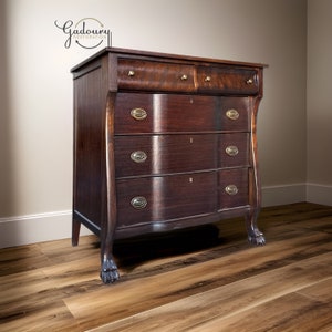 FREE SHIPPING *** Vintage Empire chest of drawers 1900-1900 wood restored dresser claw foot