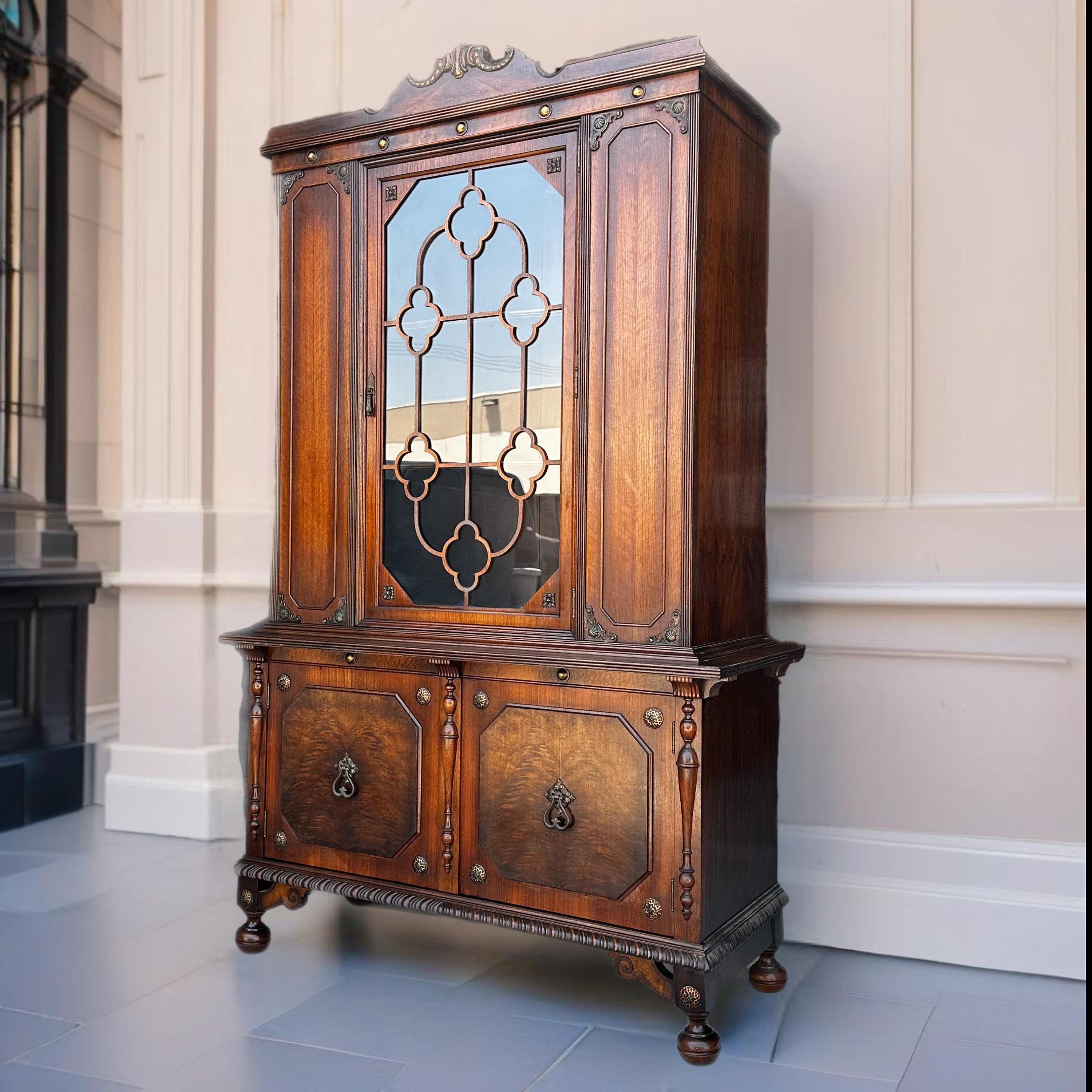 FREE SHIPPING ** Restored Vintage Gothic Jacobean Early 1900s