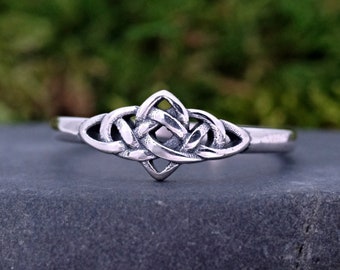 Celtic Endless Knot Ring | Solid 925 Sterling Silver Silver Ring | Womens Promise Ring | Multiple Triquetra Knot Ring  | Simple Silver Ring