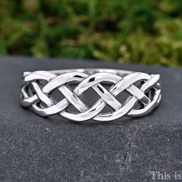 Traditional Irish Knot Sterling Silver Ring • Celtic Braided Knot Engagement Ring • Statement Ring • Twisted Knot Promise Ring