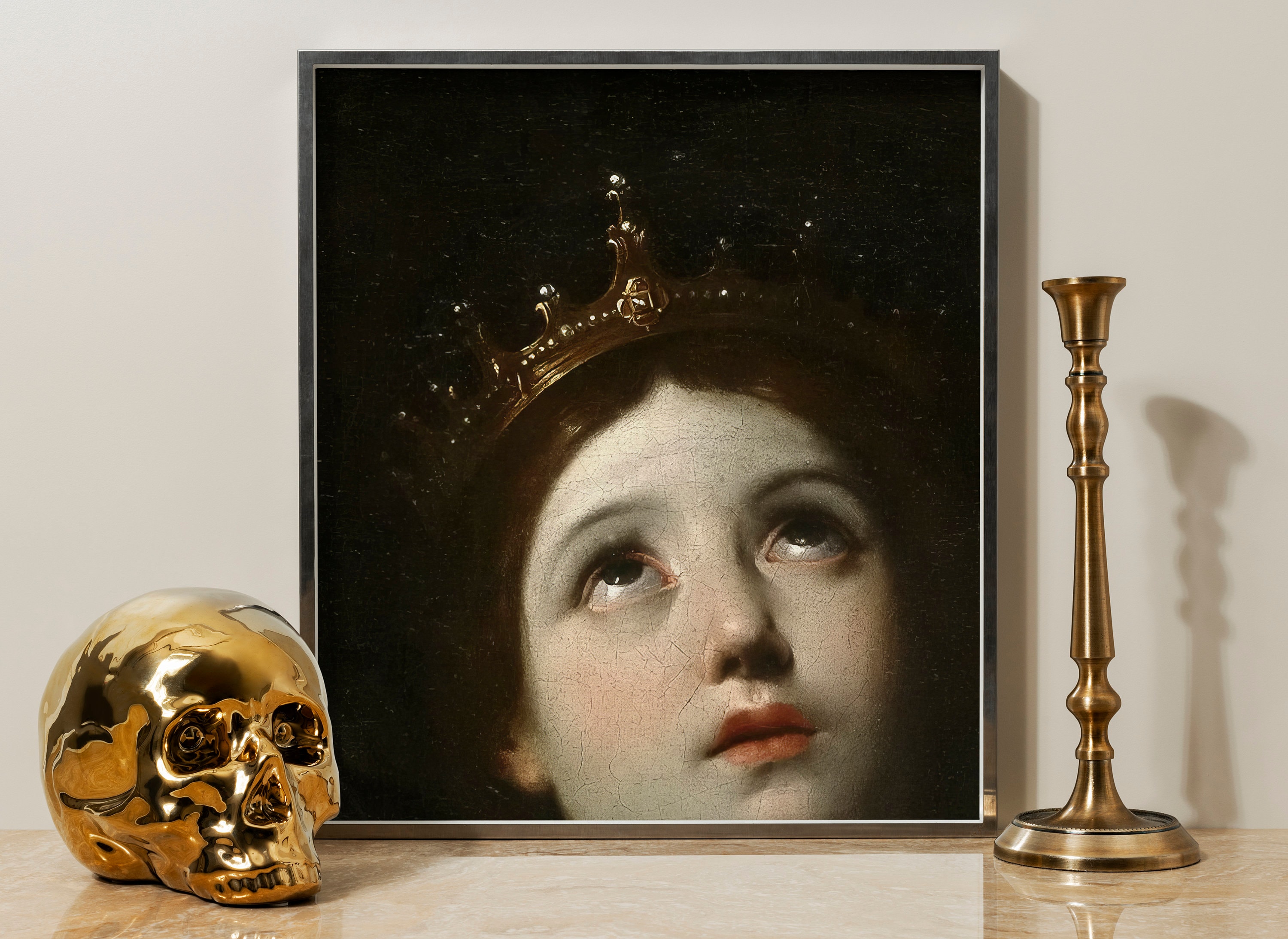 ビクトリア朝の王冠を戴く女性 - アンティークルネッサンス絵画からの