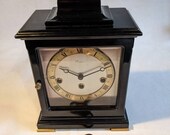 Wuba Westminster Chime Bracket Mantle Clock