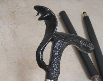Bastón con cabeza de cobra / Bastón de madera de estilo vintage con detalles de latón