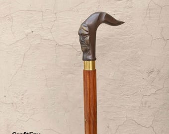 Bastón de madera tallado a mano con mango de latón / Bastón de viaje de estilo vintage