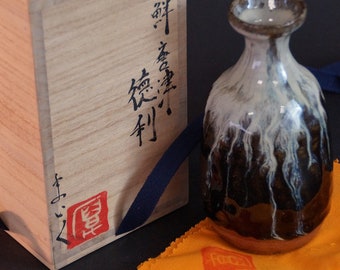 Hand-made Japanese Karatsu Sake Bottle (Tokkuri) by Michael Martino