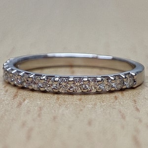 Round Diamond Eternity Ring / Moissanite Eternity Ring In Solid Gold / Sterling 925 Silver / Platinum 950, Wedding Anniversary Ring Gift