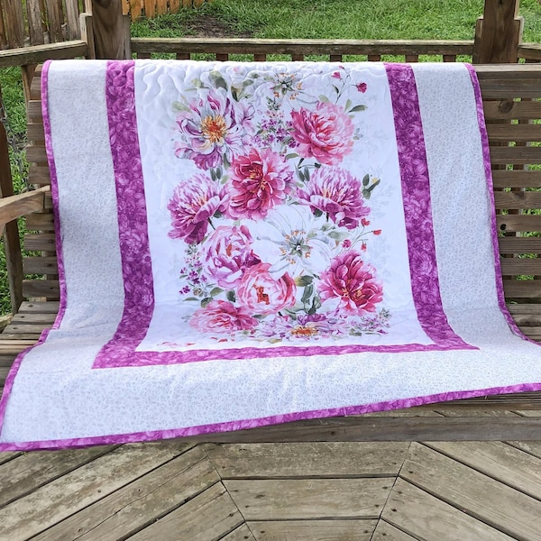 Floral Lap Quilt, Flower Lap Quilt, Gift for Mother, Mother Gift Idea, Woman's Lap Quilt, Small Quilt for Lap, Living Room Lap Quilt