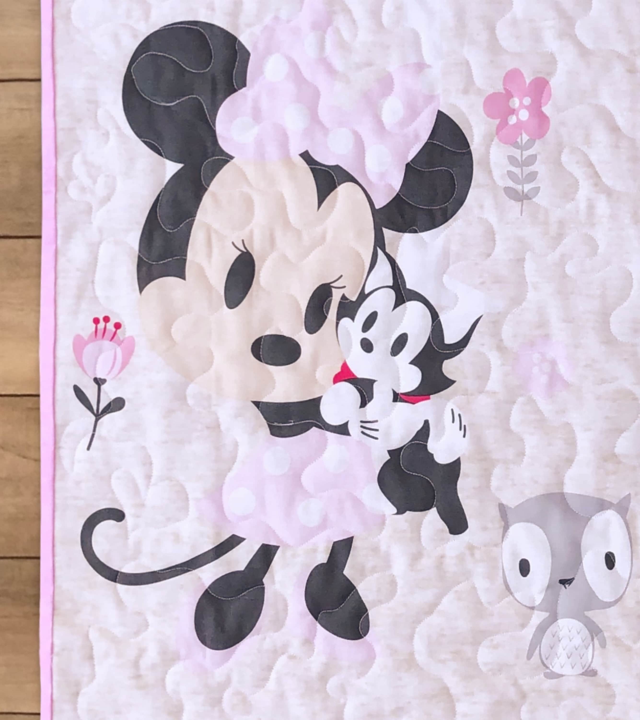 Baby Milestone Quilt, Minnie Milestone Quilt, Minnie Nursery Theme