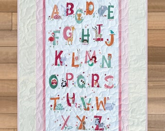 Handgemachte Alphabet Quilt, ABC Quilt, ABC Design Quilt, ABC Lap Quilt, Gender Neutral Quilt, Türkis und Gelb Baby Quilt, Alphabet Baby Quilt,