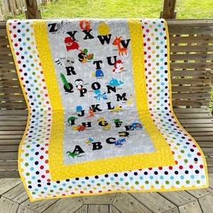 ABC Baby Gift, Alphabet Baby Quilt, ABC Height Measure, ABC Baby Gift, Alphabet Nursery, Reading Baby Quilt, Baby Shower Gift Set