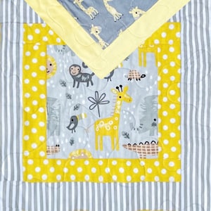 Handmade Minky Quilt, Giraffe Baby Quilt, Jungle Baby Quilt, Jungle Baby Quilt, Jungle Animal Quilt, Jungle Theme Nursery