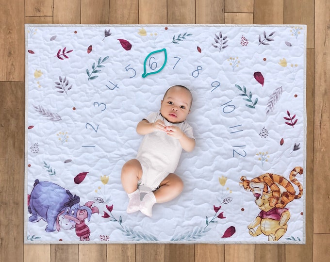 Baby Milestone Quilt, Winnie the Pooh Milestone Quilt, Winnie the Pooh