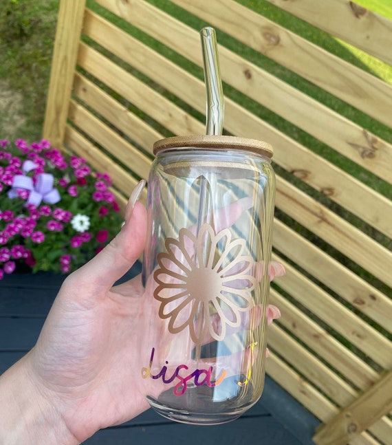 Personalized Daisy Can Shaped Drinking Glasses With Bamboo Lid and Glass  Straw 