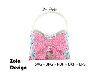 Op de afbeelding: Een witte strik tas met een roze strik en een bloemenprint. De tas heeft een witte handvat en de tekst "Bow Purse" staat boven de tas. De tekst "Zola Design" staat onder de tas en de tekst "SVG - JPG - PDF - DXF - EPS" staat daaronder.