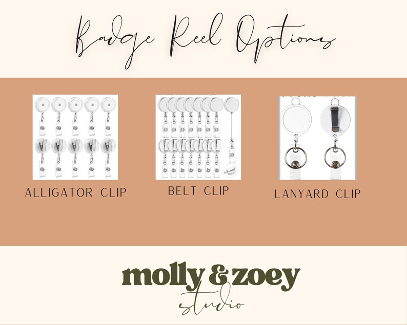 Puede incluir: Imagen que muestra opciones de carretes para insignias: pinza de cocodrilo, pinza para cintur&oacute;n y pinza para cord&oacute;n. El texto "Badge Reel Options" est&aacute; en la parte superior, con el logotipo "molly & zoey studio" en la parte inferior. Los carretes para insignias son blancos y transparentes.