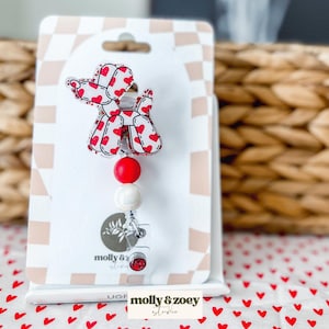 Balloon Dog Badge Reel: Valentine Hearts Beaded Work ID Holder