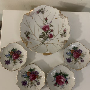 Marked Japan Ceramic leaf shaped Gold Trim Plates