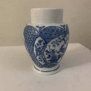 Vintage Blue and White Chinese Ming Dynasty Porcelain Candle Stand