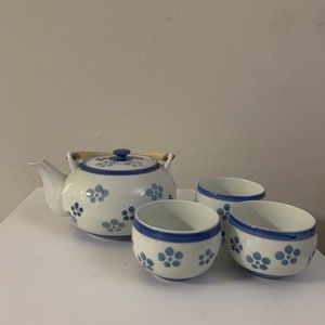 Vintage Arita Japan Porzellan Tee Set: Teekanne und Drei Tee Tassen