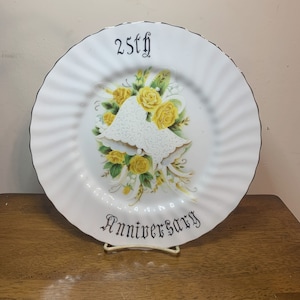 Vintage 25th Anniversary Celebritorial Decorative Collectible Plate, 25th Anniversary gifts Plates for couples, Cute Anniversary Gift plate.