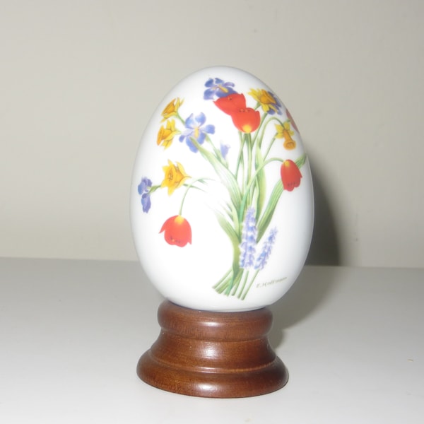 A Rare Avon Porcelain Egg Collection "spring brilliance"