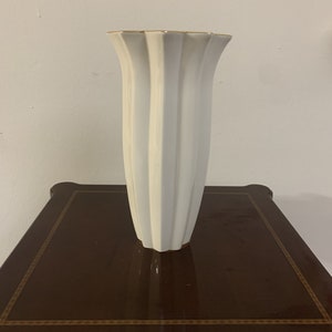 Rare Mikasa Fine Porcelain Vase Made in China