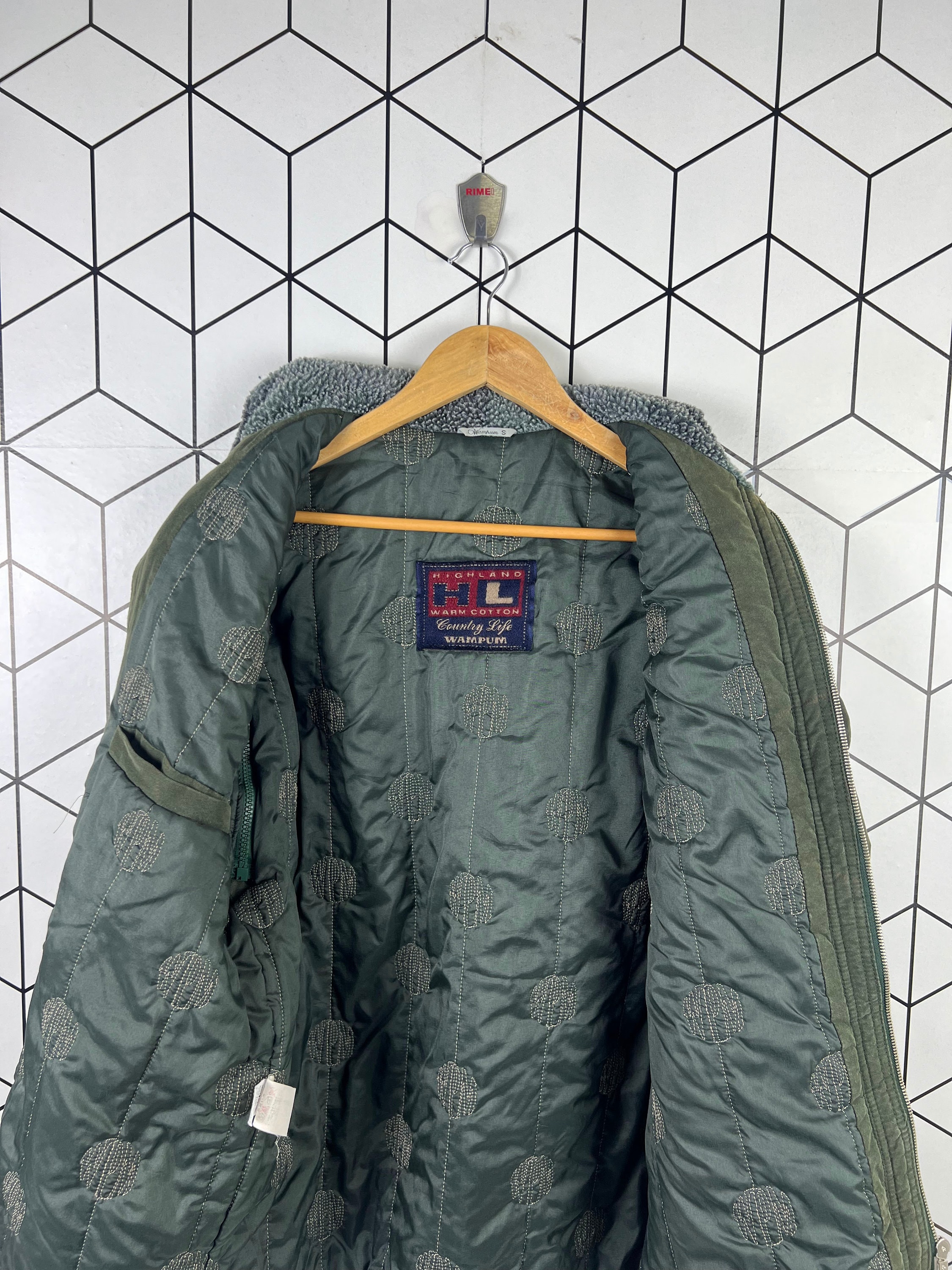 Vintage Italy Brand Highland Garment Wampum Alaska Chore Jacket 2  