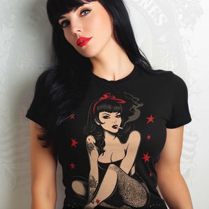 Naughty Rockabella Women&#39;s Rockabilly Pin-Up T-Shirt