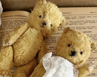 Antique style Vintage Teddy Bear