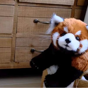 Peluche Morbido E Ponderato A Forma Di Panda Rosso - Regalo Per Compleanno, Bambini, Ragazzi E Adulti