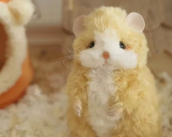 Peluche di criceto siriano fatto a mano: giocattolo di peluche