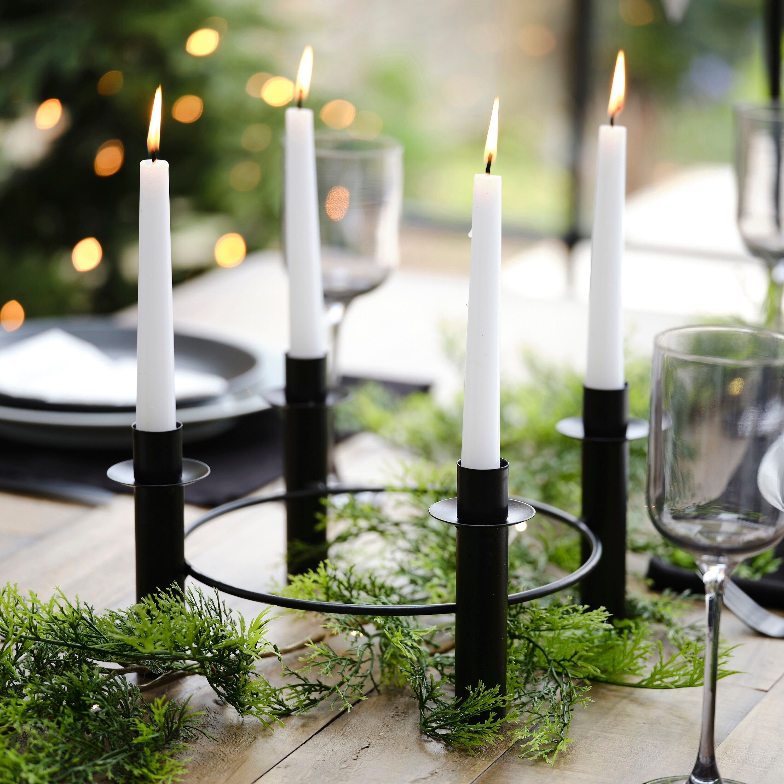 Black candle holder centerpiece discount