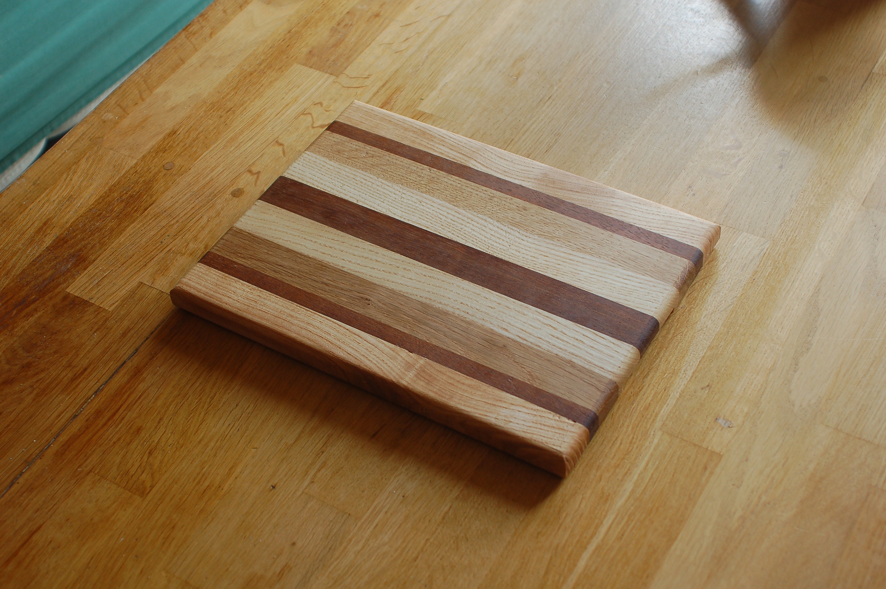 Planche à Découper en Bois