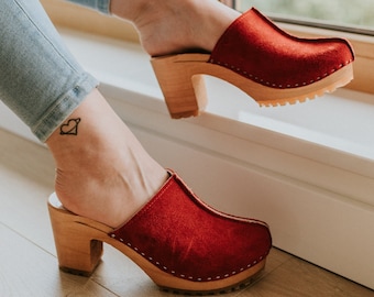 High heel swedish wooden clogs, made of natural red suede leather with closed toe uppers on high heels for women, handmade by Bresco Clogs