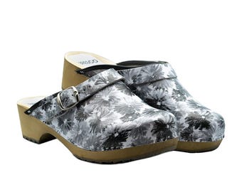 Handmade Swedish Wooden Clogs – Leather Mules with Floral Print & Adjustable Strap