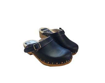 Handmade Men's Wooden Clogs – Scandinavian Comfort & Style