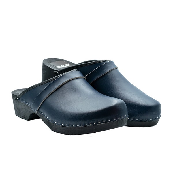Swedish wooden clogs made of natural leather in navy and black wooden sole, with decorative stripe available sizes 35-47 EU from BrescoClogs