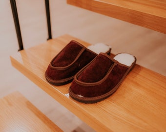 Brown Slippers men cozy made from wool inside and red felt upper for men with rubber sole, From BrescoClogs