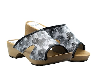 Floral Leather Open Toe Clogs: Alder Wood Women's Sandals
