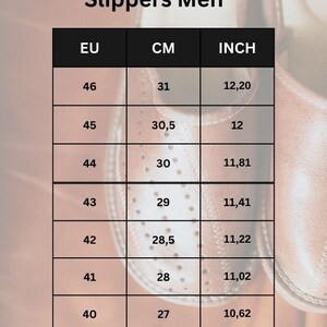 Op de afbeelding: Maattabel voor herenslippers in Europese maten, centimeter en inch. De tabel toont maten 40 tot 46, met de bijbehorende maten in centimeter en inch.