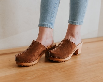 High heel Swedish wooden clogs of natural brown tobacco suede leather with closed toe uppers on high heels for women