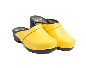 Handmade Leather Clogs: Scandinavian Wooden Sole Mules
