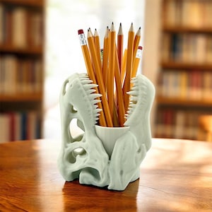 Pot à crayons dinosaure : le cadeau parfait pour les amateurs de dinosaures