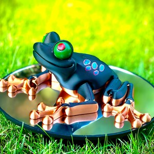 Grenouille mignonne fidget jouet articulé grenouille Flexi jouet peint à la main impression 3d grenouille verte cadeau pour les enfants image 8