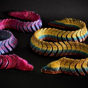 Large Articulated Eel / 3D printed/ 23” painted eyes flexi Eel/ fidget toy/Eddie The Articulated Flexible Eel