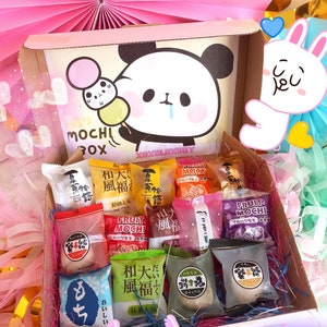 Mochi snack box - Kawaii box snack - Asian treats box - Kawaii asian snack pink japanese mochi - personalized candy box gift for japan lover