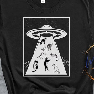 Camiseta engraçada de gato - Camiseta de gato UFO - Camiseta de gatos de abdução alienígena - Camiseta gráfica - Camiseta gráfica inovadora - Idéia de presente de camisa de outono - Estética