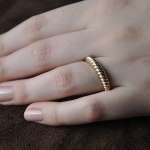 14k Solid Gold Croissant Dome Ring, Gold Croissant Twisted Rope Ring,  Minimalist Fine Jewelry Gift for Mom, Everyday Gold Jewelry for Her