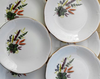 Ensemble de huit assiettes plates vintage Gien décor champêtre